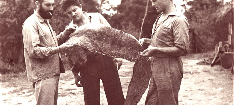 ${folderTitle} 4b; Gabon 1952; photo 4 annotée par François Lévy ${