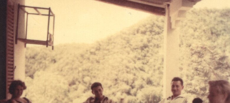 ${folderTitle} Madagascar vers 1952; ${