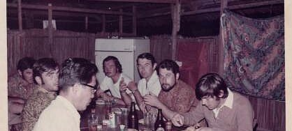 1972-Indonesie_Sabah_Tanbisan_le_mess-PL 1972 Indonésie, Sabah, Tanbisan - Par Pierre Lauro ${fileName} © Pierre Lauro =1972-Indonesie_Sabah_Tanbisan_le_mess-PL.jpg= 1972 Indonésie, Sabah, Tanbisan -...