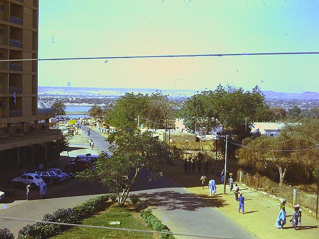 1975-4_Niger_par_Pierre_Lauro