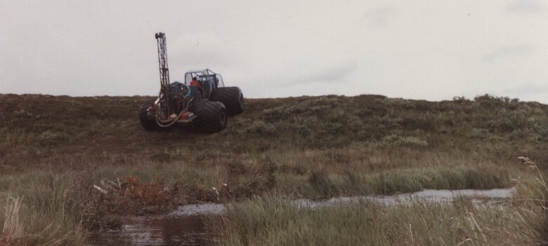 Alaska, Aléoutiennes été 1982 par Christian Madillac Sondeuse sur buggy ${