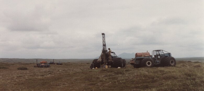 Alaska, Aléoutiennes été 1982 par Christian Madillac Sondeuse sur buggy ${