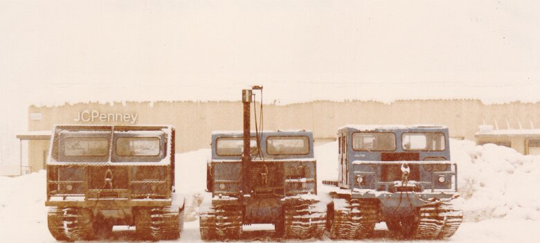 Mission Prudhoe Bay AK 404 05 13 Dérouleuses et Ice checker à Fairbanks en 1981 ${