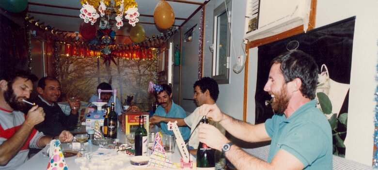 1989: Oman par Jacques Bernaux, Gérard Gadaud Oman, Noël 1989 (photo ?) ${