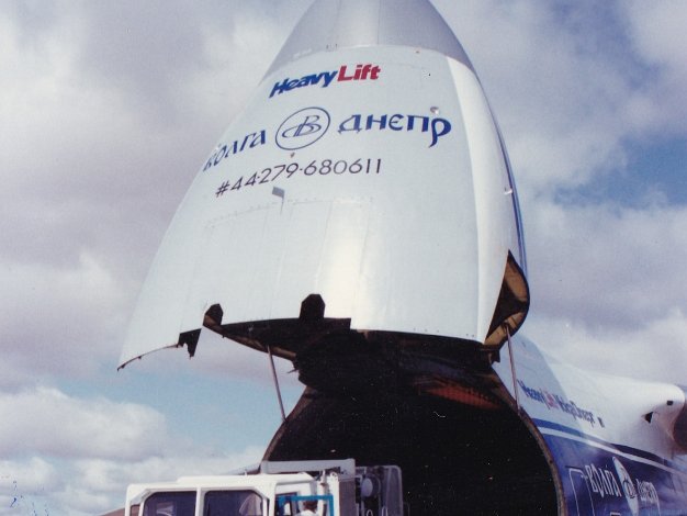 Déménagement complet de la mission par Antonov vers l'Algérie