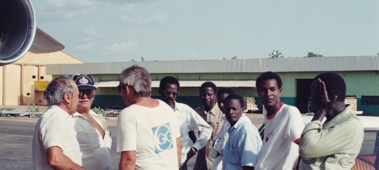 Mission 337 43 56 - Niamey Niger 1992 20 Marty , Durieux , Mariage ${