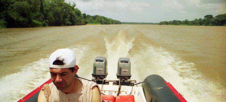 245_VENEZUELA_CGG_1994_010 Shallow Water 424 15 62, dans le delta du Rio Macareo (bassin de l'Orénoque) au Vénézuela en 1994. ${