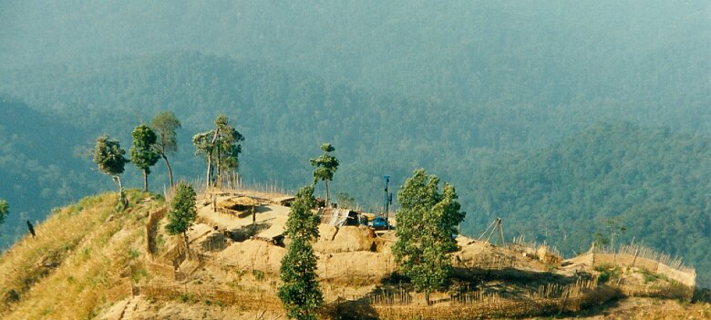 Gazoduc Myanmar Total - 10 - Ban i tong frontiere Birmano - Thailandaise - ${label} ${