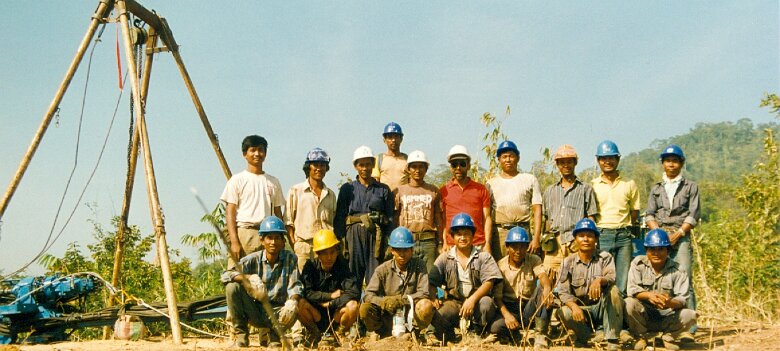 Gazoduc Myanmar Total - 8 - forage - ${label} ${
