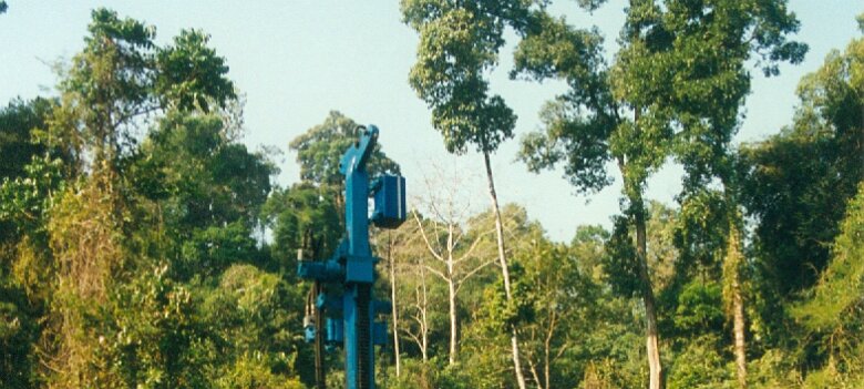 Gazoduc Myanmar Total - 8 - forage - ${label} ${