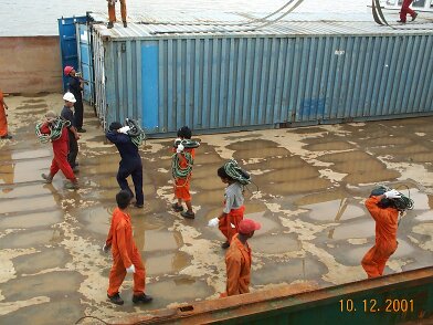 Photos Indonesie - Irian Jaya/Barges/bargehandilmumusi - ${label} ${