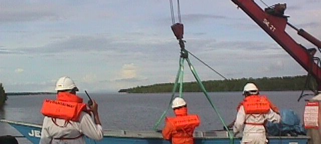 Photos Indonesie - Irian Jaya/MOB drill Pantai Mas - ${label} ${