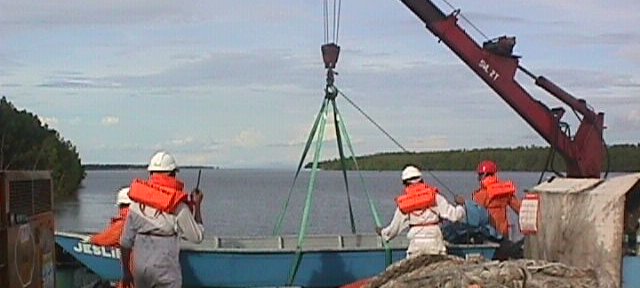 Photos Indonesie - Irian Jaya/MOB drill Pantai Mas - ${label} ${