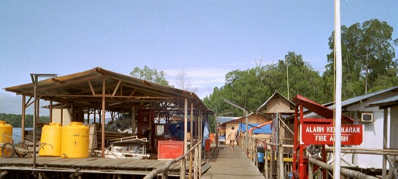 Photos Indonesie - Veronique Larue- photos de sa part/Mumusi base camp - ${label} ${